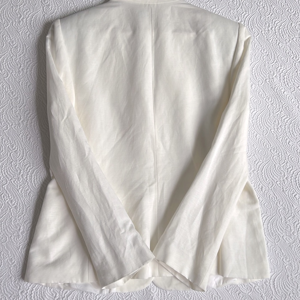 Tahari White Tailored Blazer Professional Style Linen Blend Size 14 - Picture 11 of 13
